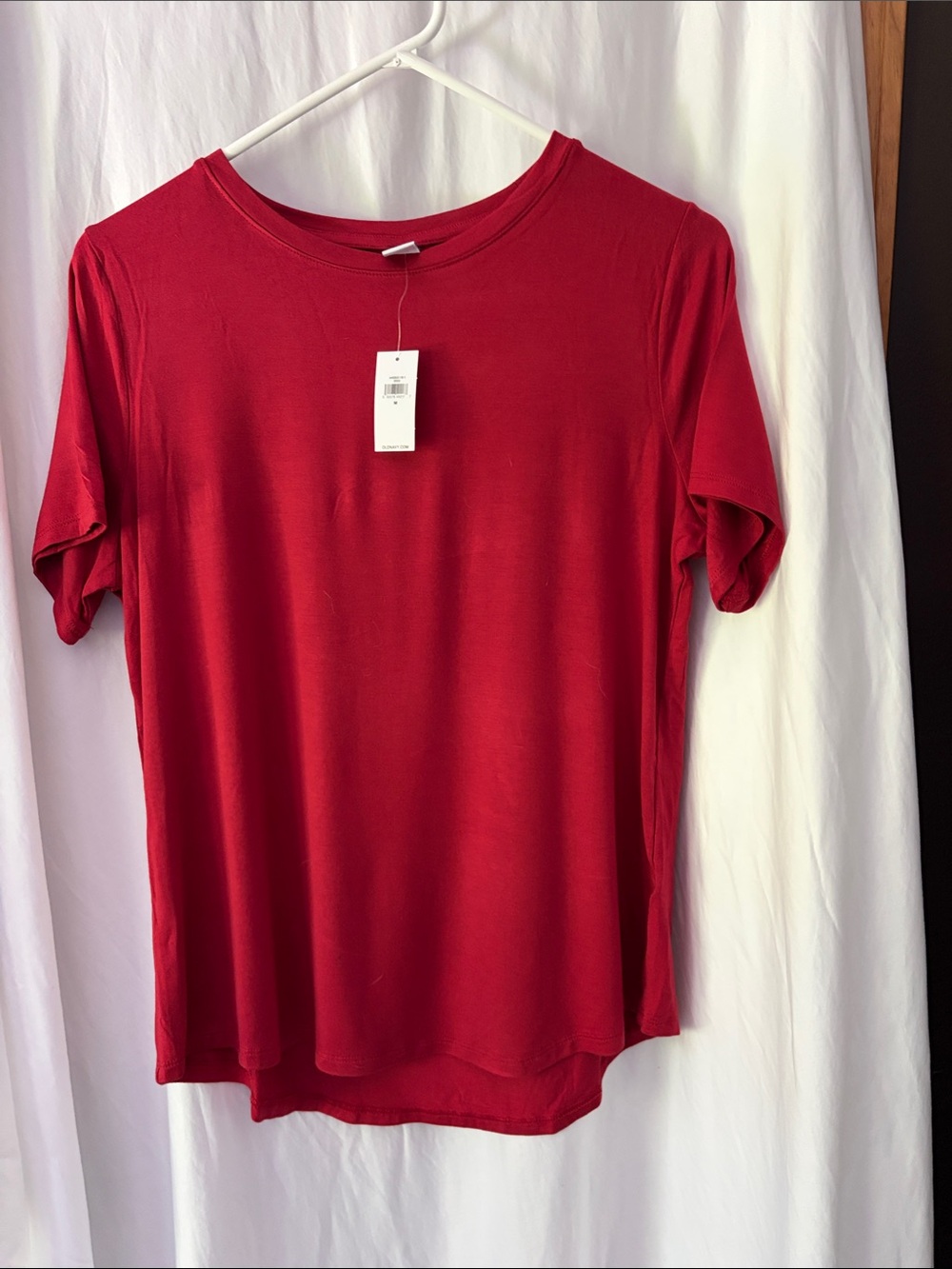 Old Navy Classic Red Women’s Short-Sleeve Tee